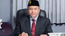 Jawade Hafidz, Dekan Fakultas Hukum Unissula Raih Gelar Profesor