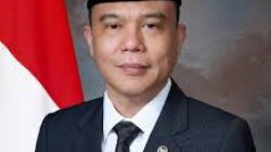 Wakil Ketua DPR Sufmi Dasco Hadir di Pengukuhan Guru Besar Unissula