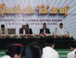 Unissula Gaungkan Birrul Walidain dalam Khutbah Ta’aruf Pesanmasa Mahasiswa Baru